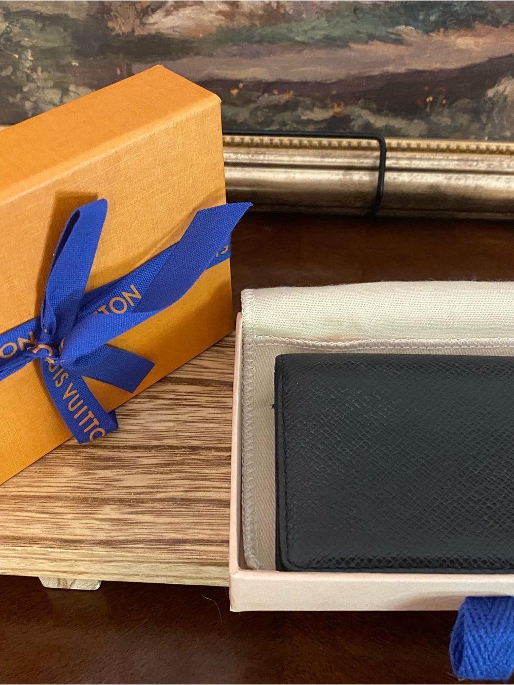 Louis Vuitton Taiga Black Men's Leather Wallet with Louis Vuitton box